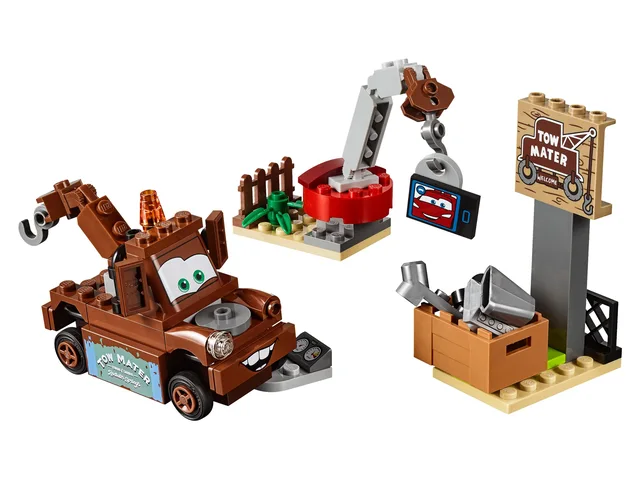 LEGO 10733-1 Mater's Junkyard