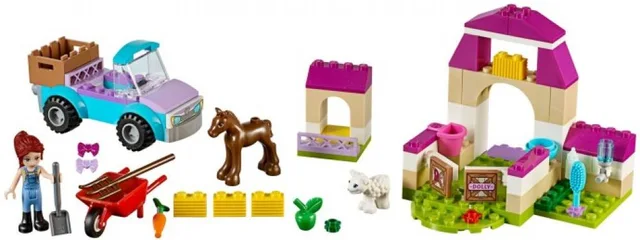 LEGO 10746-1 Mia's Farm Suitcase