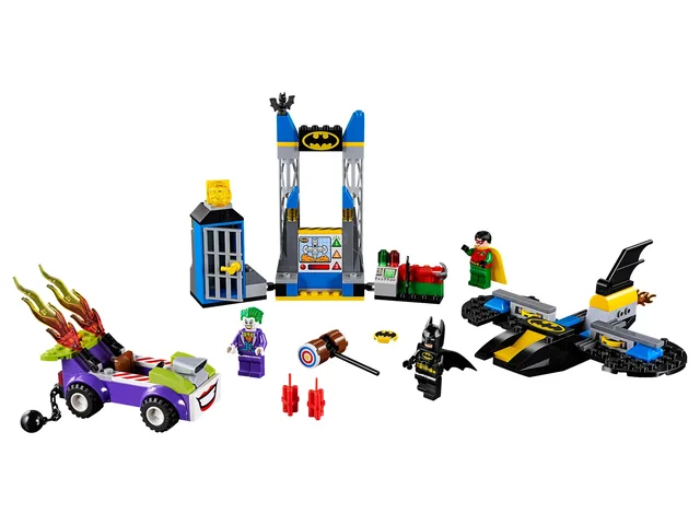 LEGO 10753-1 The Joker Batcave Attack