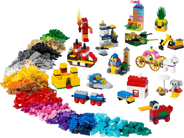 LEGO 11021-1 90 Years of Play
