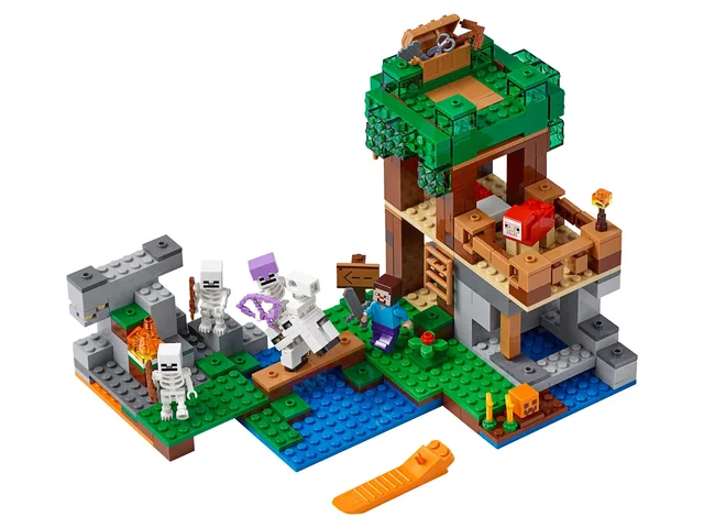 LEGO 21146-1 The Skeleton Attack