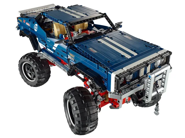 LEGO 41999-1 4 x 4 Crawler Exclusive Edition