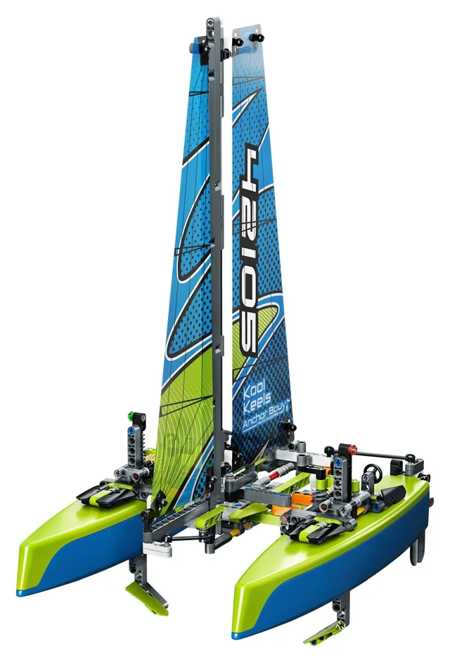 LEGO 42105-1 Catamaran