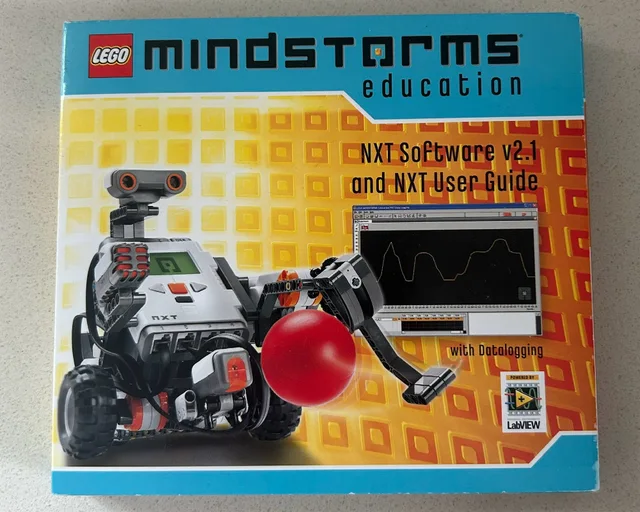 LEGO 5003403-1 NXT Homeschool Pack