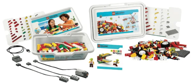 LEGO 5003435-1 Jr.FLL Robotics Kit with WeDo Resource Set