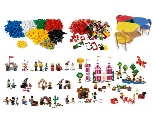 LEGO 5003468-1 Playtable Creative Center Bundle