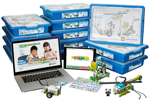 LEGO 5004833-1 WeDo 2.0 ReadyGo 24-Student Pack