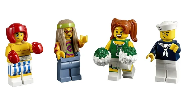 LEGO 5004941-1 Classic Minifigure Collection