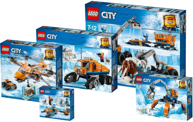 LEGO 5005749-1 Adventures in the Arctic Collection