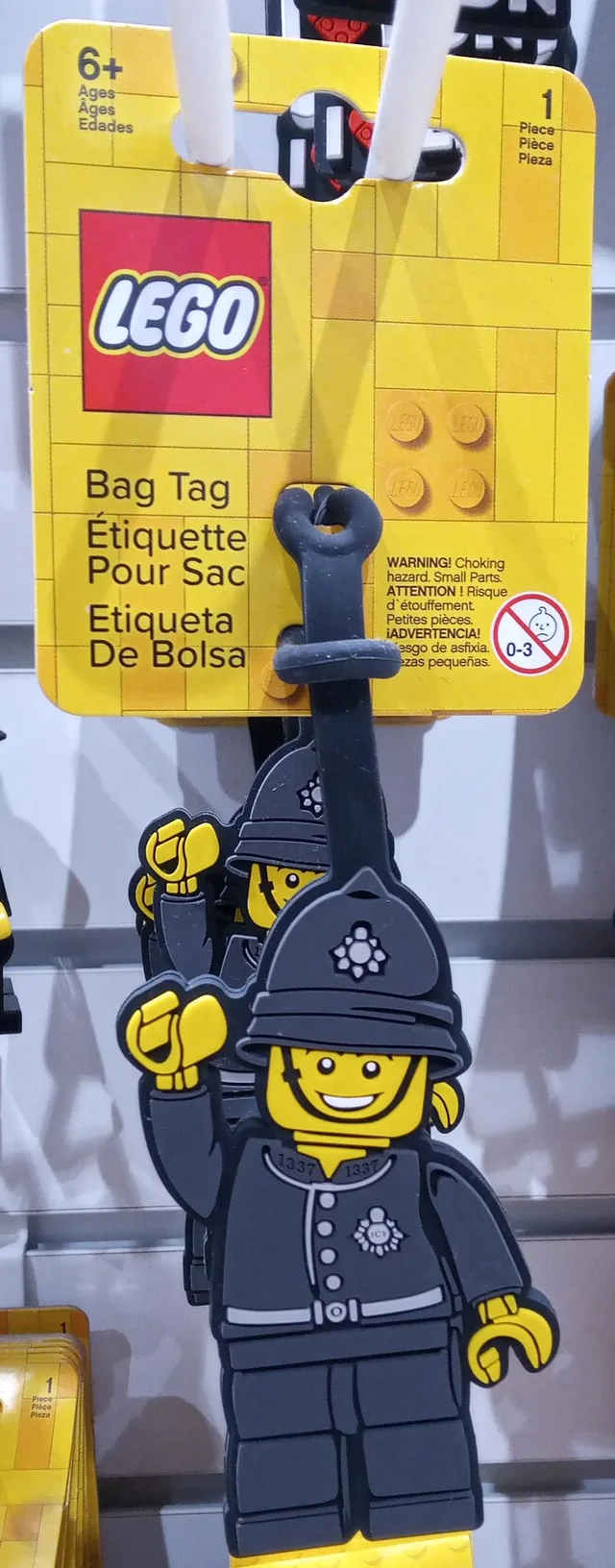 LEGO 5007260-1 UK Policeman Bag Tag