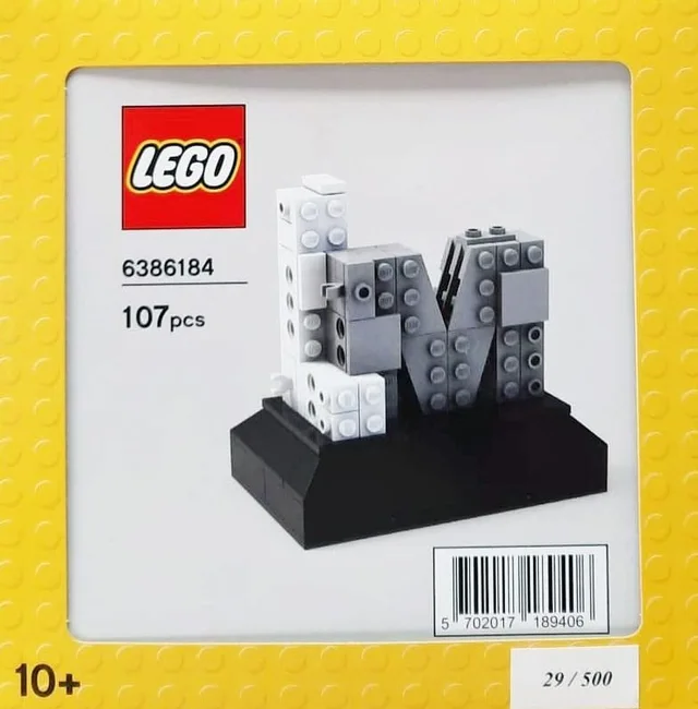 LEGO 5007713-1 LEGO Masters Mini Build 'Black and White Color Variant'