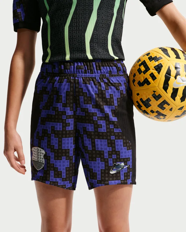 LEGO 5010086-1 Nike x LEGO Collection Big Kids' Aero-FIT Shorts