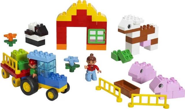LEGO 5488-1 Farm Building Set