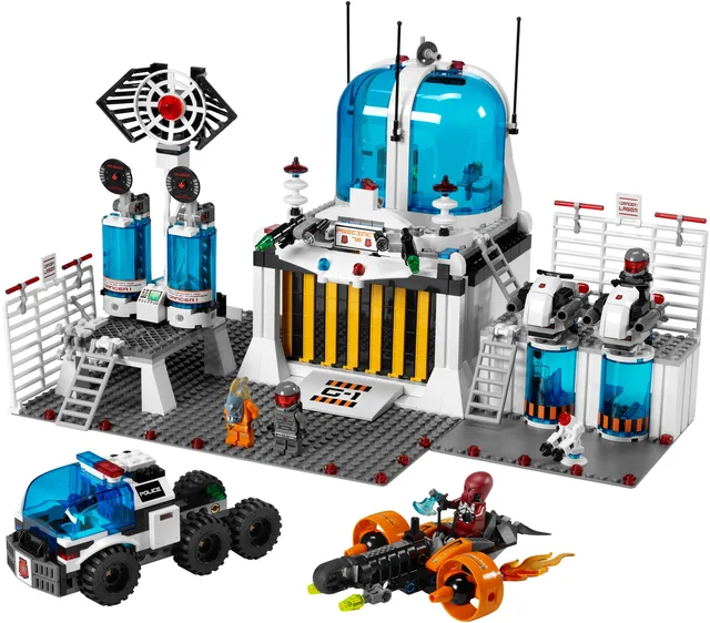LEGO 5985-1 Space Police Central