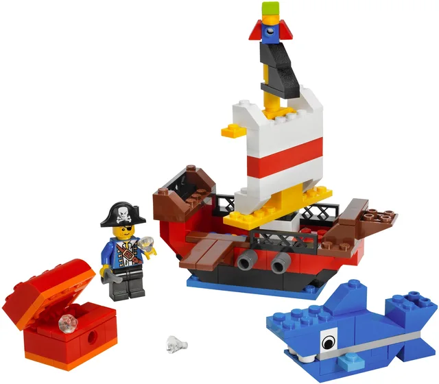 LEGO 6192-1 Pirates Building Set