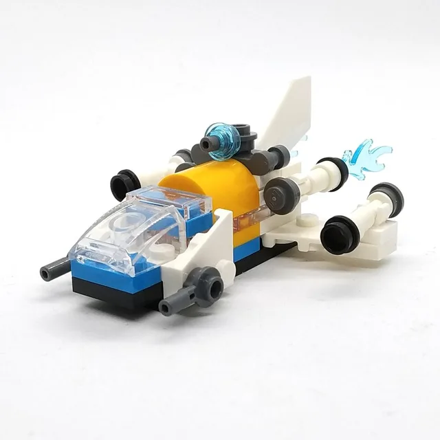 LEGO 6471331-1 Space Bus