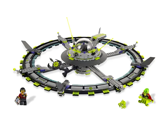LEGO 7065-1 Alien Mothership