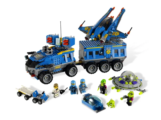 LEGO 7066-1 Earth Defense HQ