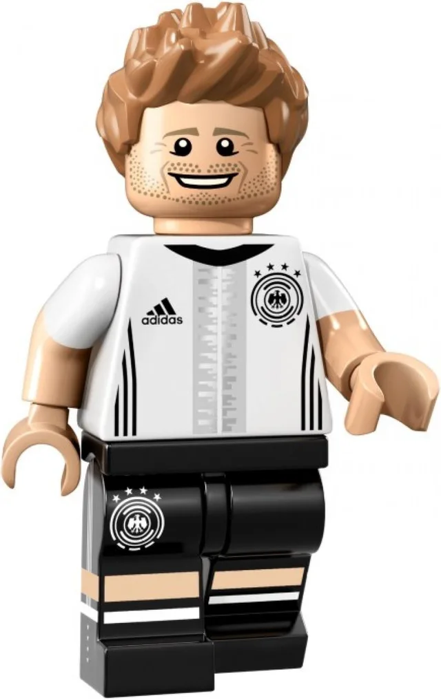 LEGO 71014-5 Benedikt Höwedes (4)