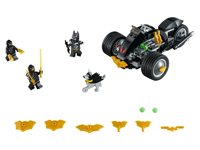 LEGO 76110-1 Batman: The Attack of the Talons