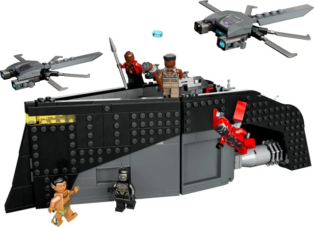 LEGO 76214-1 Black Panther: War on the Water