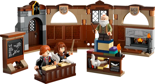 LEGO 76442-1 Hogwarts Castle: Charms Class