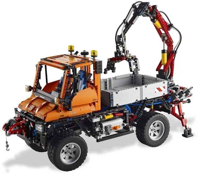 LEGO 8110-1 Mercedes-Benz Unimog U400