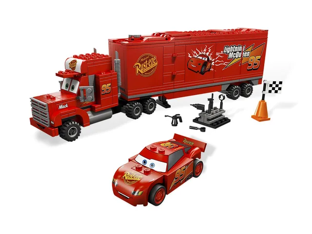 LEGO 8486-1 Mack's Team Truck