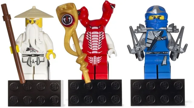 LEGO 853404-1 Ninjago Magnet Set