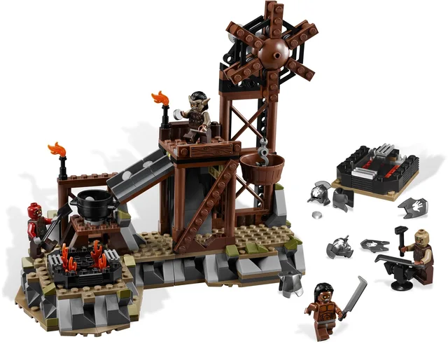 LEGO 9476-1 The Orc Forge