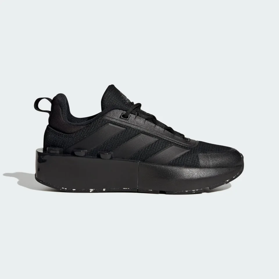 LEGO ID9528-1 adidas Tech Runner J x LEGO (Triple Black) - Kids' Shoes