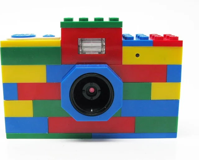 LEGO LG10100-1 8MP Digital Camera - Colourful