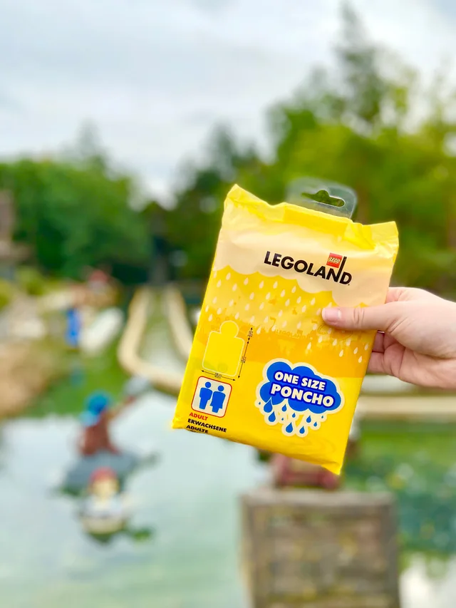 LEGO PONCHO-2 LEGOLAND Adult Rain Poncho