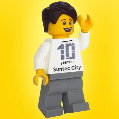 LEGO SUNTEC-1 Celebrating 10 Years at Suntec City - Male Minifigure