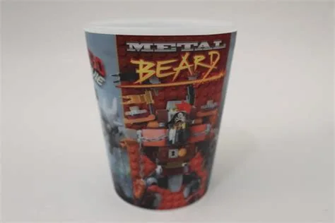LEGO TUMBLER-6 The Lego Movie Tumbler - Metalbeard