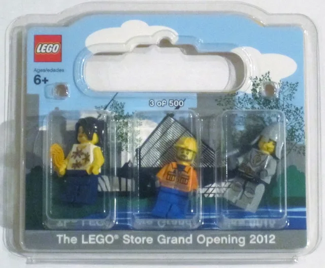 LEGO WAUWATOSA-1 LEGO Store Grand Opening Exclusive Set, Mayfair, Wauwatosa, WI